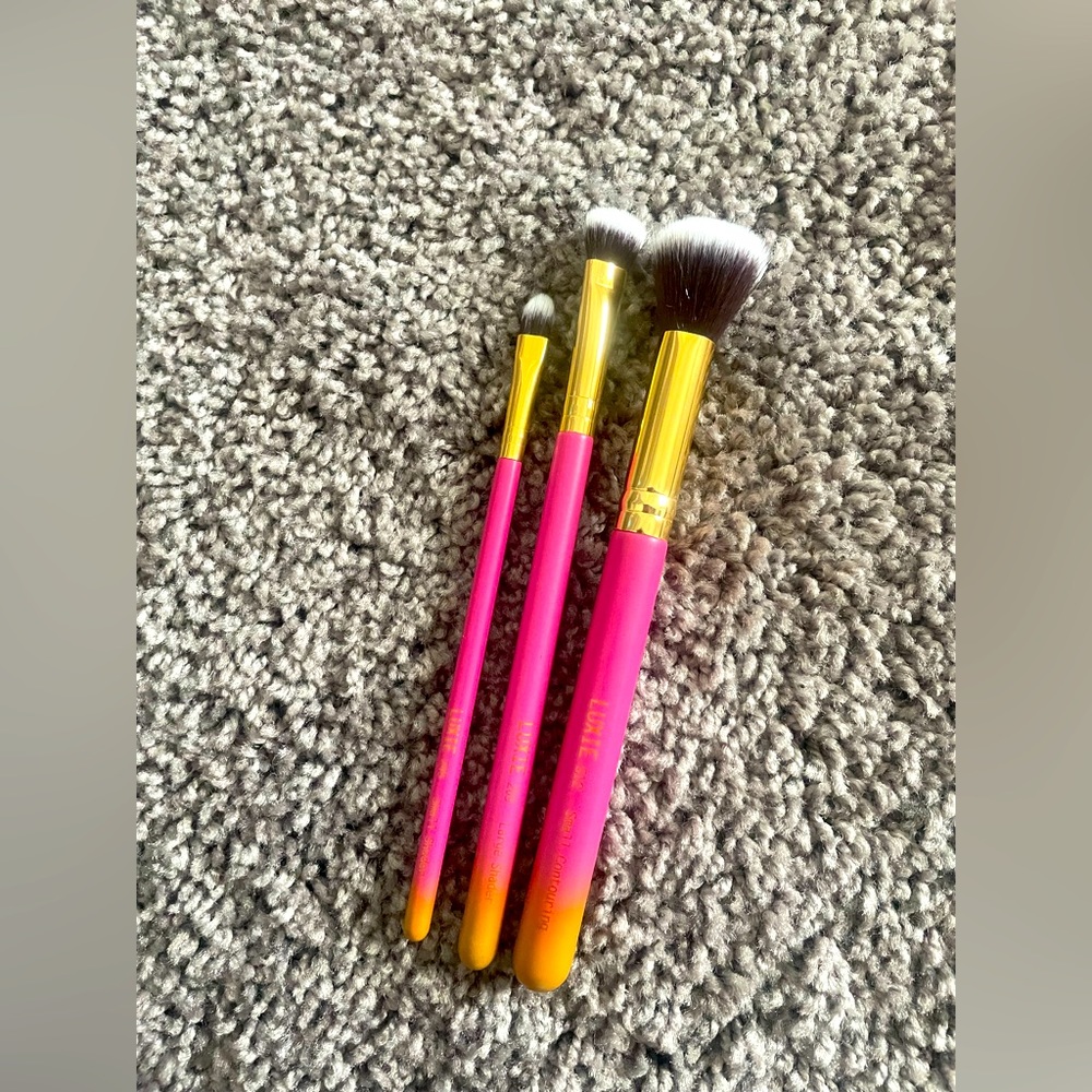 Luxie brush set of 3